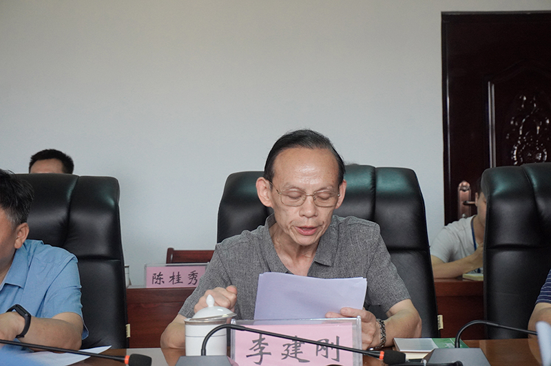 铜仁市政协副主席杨晓敏一行到beat365开展专题调研(图5)