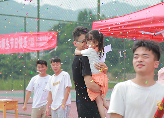 端午节健康学院、建筑工程学院联谊活动(图1) 端午节健康学院、建筑工程学院联谊活动(图1)