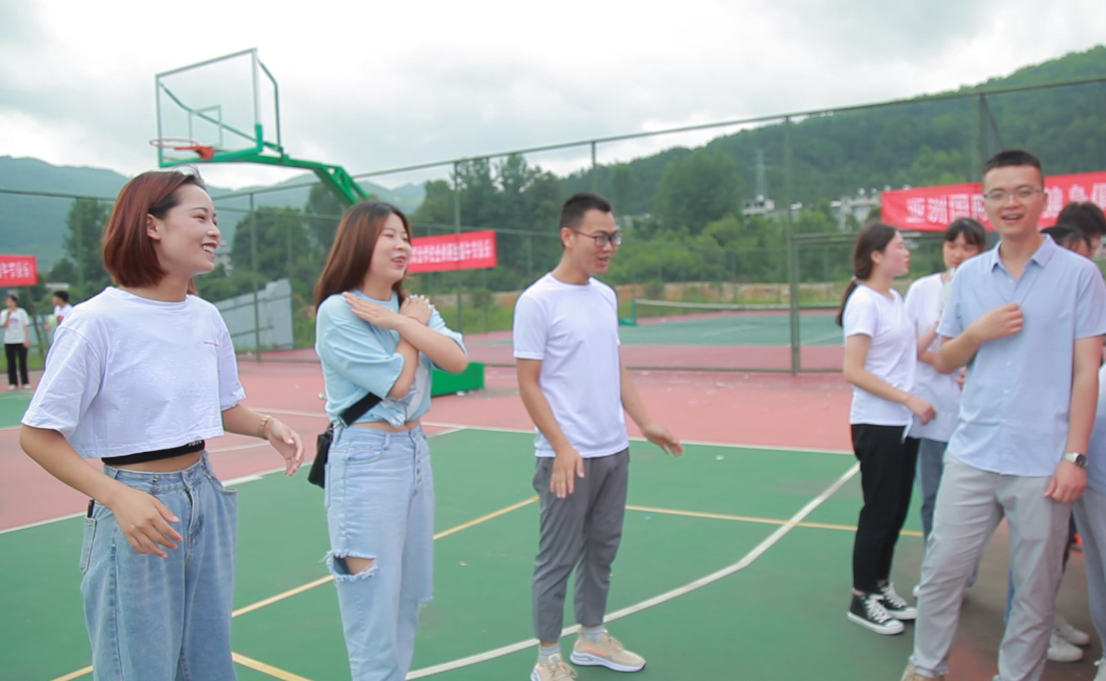 端午节健康学院、建筑工程学院联谊活动(图4) 端午节健康学院、建筑工程学院联谊活动(图4)