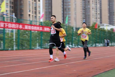 礼赞百年，筑梦青春——beat365英国官方网站第七届田径运动会(图3)