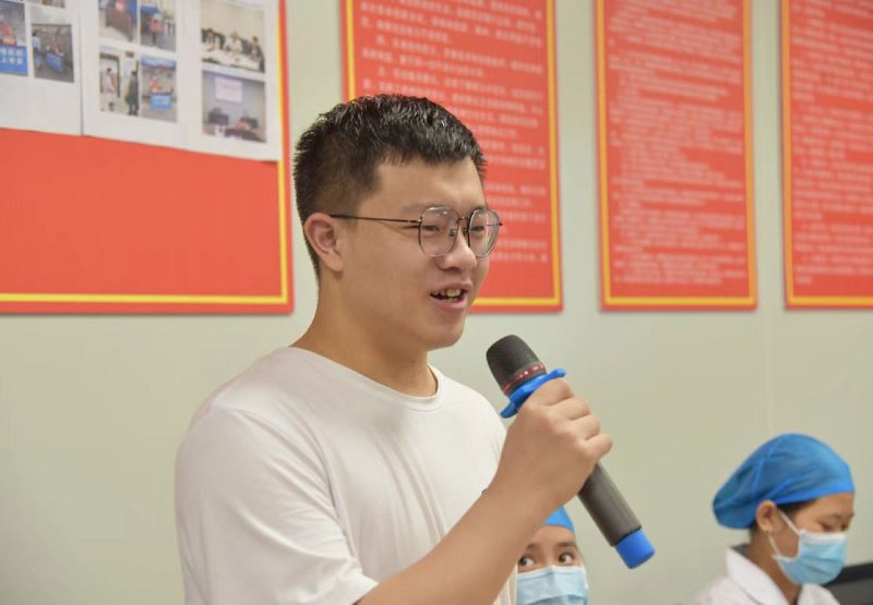 beat365英国官方网站—凤冈县人民医院共建教学实习基地签约暨授牌仪式(图4) beat365英国官方网站—凤冈县人民医院共建教学实习基地签约暨授牌仪式(图4)