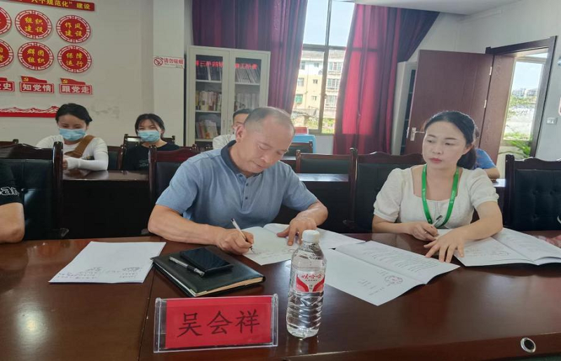 共建实习基地 共育护理人才 ——beat365英国官方网站与三穗县人民医院共建教学实习基地签约暨挂牌仪式(图1) 共建实习基地 共育护理人才 ——beat365英国官方网站与三穗县人民医院共建教学实习基地签约暨挂牌仪式(图1)