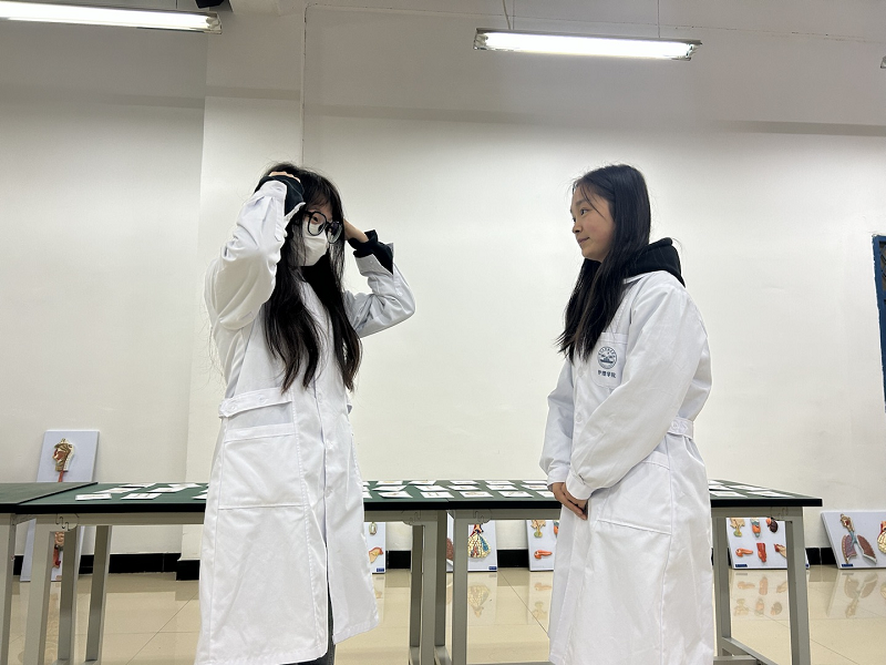 骨学之魅力·人体之桥梁——护理药学院成功举办beat365英国官方网站第一届人体骨骼辨识大赛开幕式暨初赛(图9)