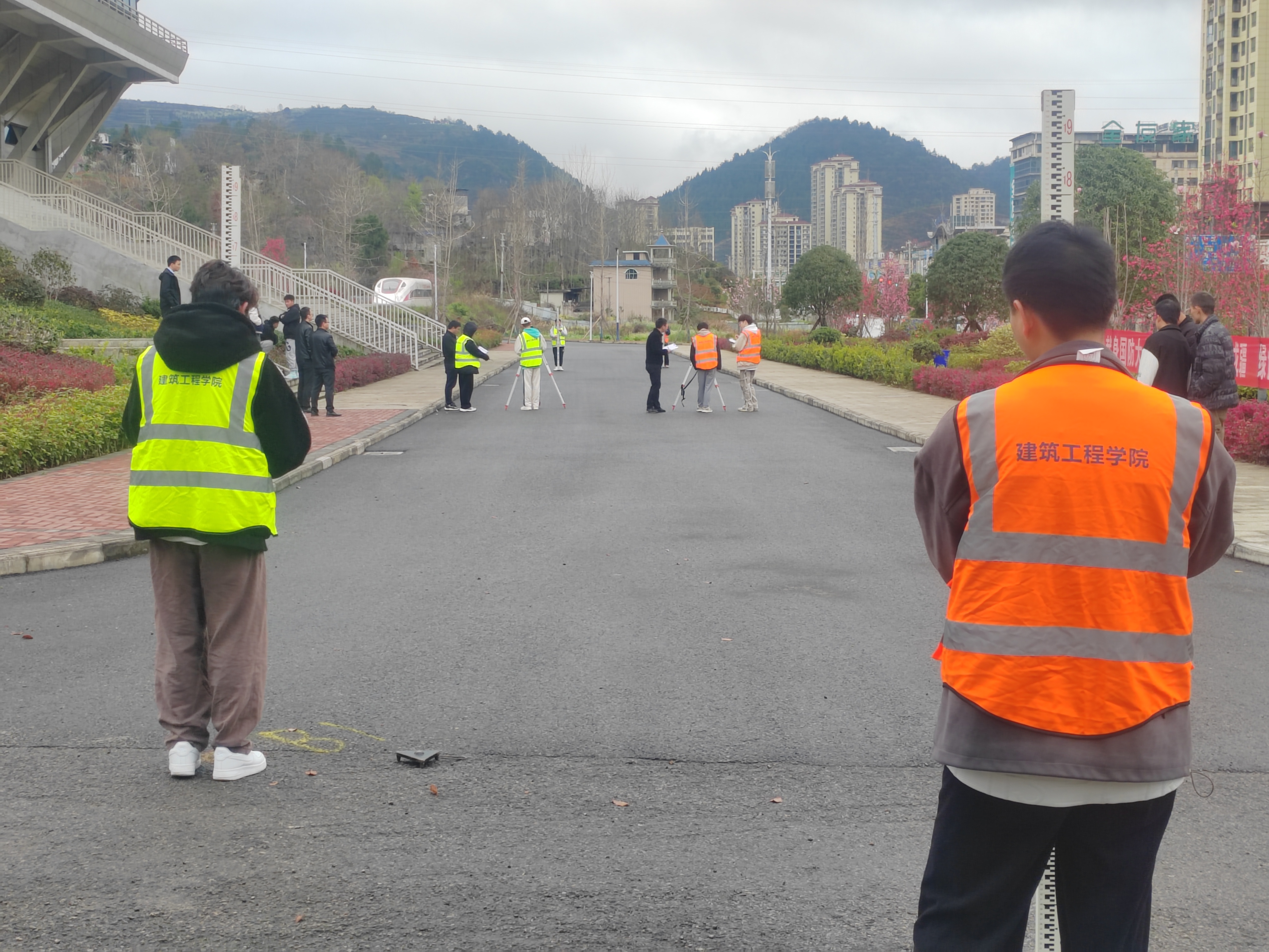 “扬技能之帆,启梦想之旅”——建筑工程学院“技能竞赛活动月”暨2023年学生职业技能大赛取得圆满成功(图4) “扬技能之帆,启梦想之旅”——建筑工程学院“技能竞赛活动月”暨2023年学生职业技能大赛取得圆满成功(图4)