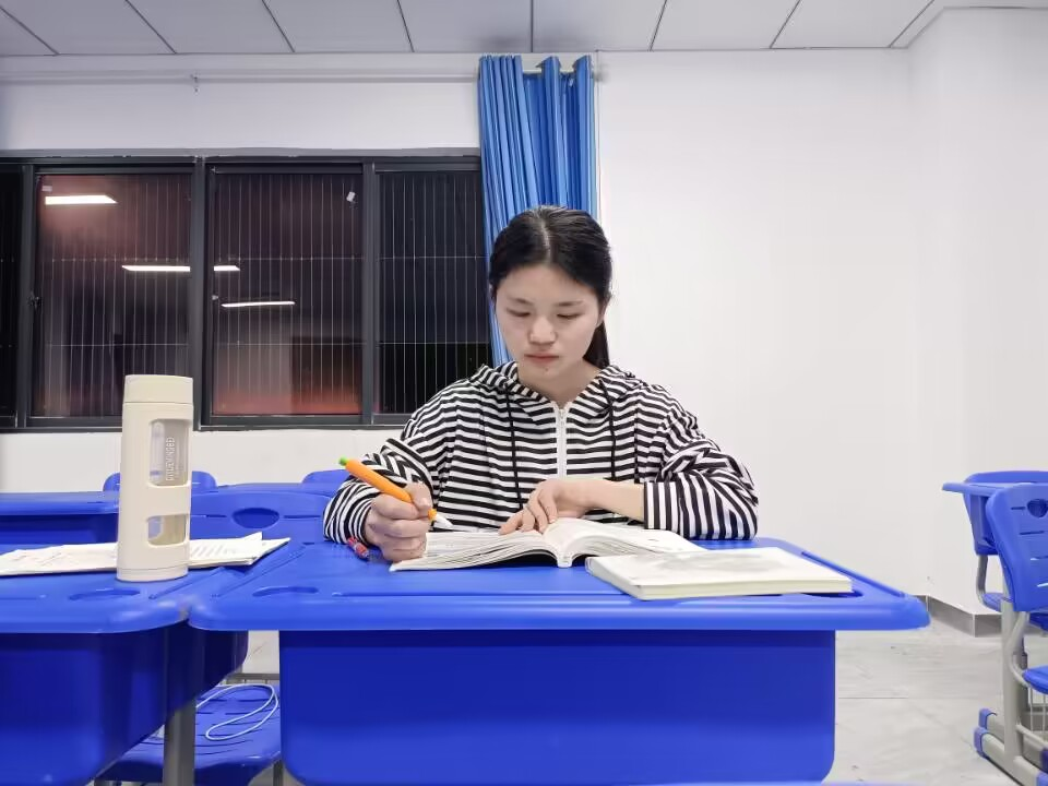 专升本理科状元|初心未负 梦想终成——专升本备考经验分享(图2) 专升本理科状元|初心未负 梦想终成——专升本备考经验分享(图2)