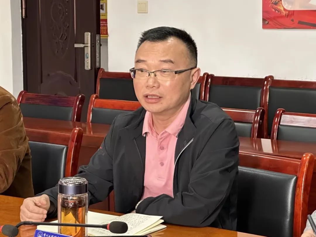 校企合作促发展 产教融合育人才——浙江万坚建设有限公司来beat365考察交流(图2) 校企合作促发展 产教融合育人才——浙江万坚建设有限公司来beat365考察交流(图2)