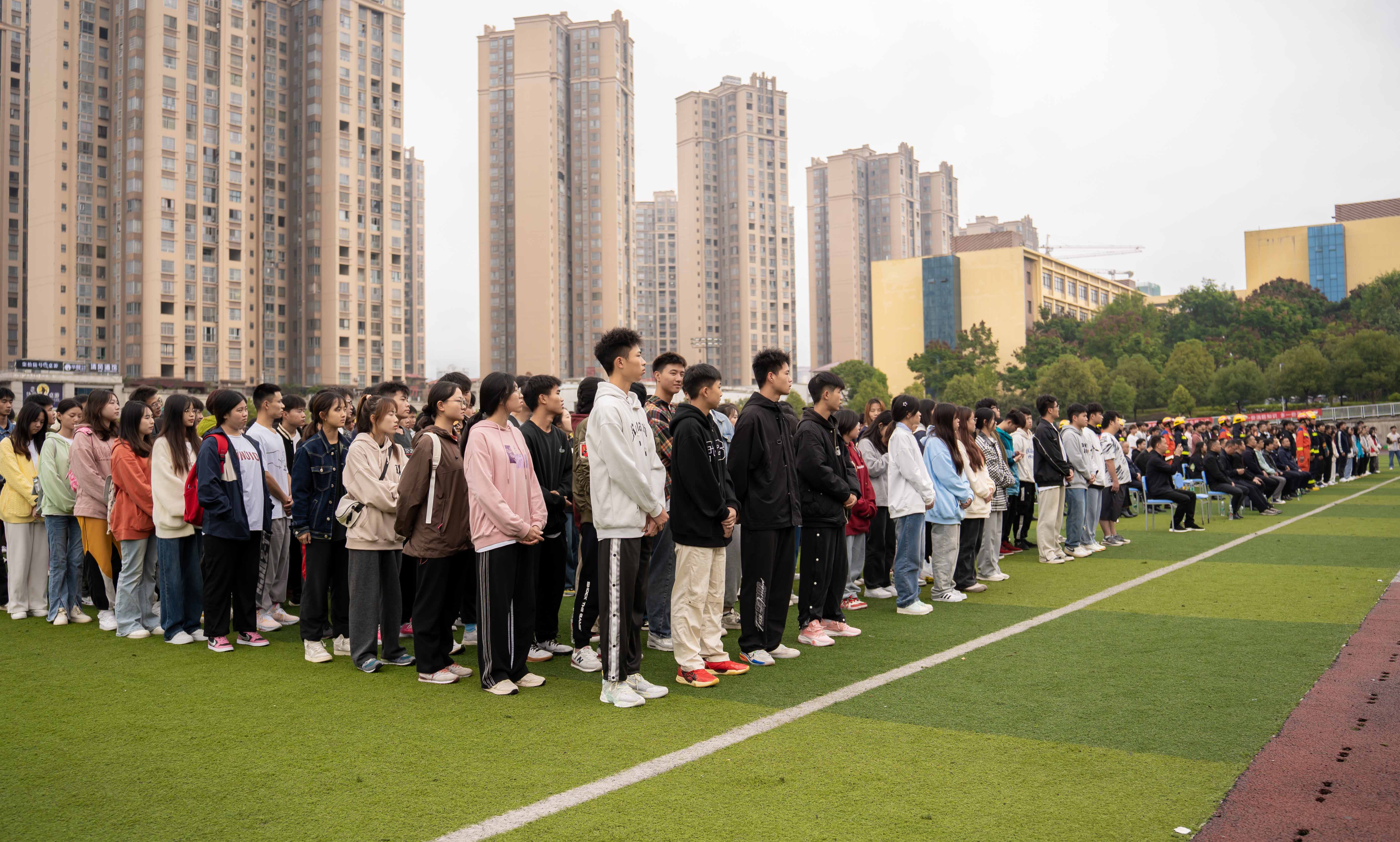 2023年德江县消防宣传月活动启动仪式暨第二届大学生消防技能运动会在beat365英国官方网站举行(图2)