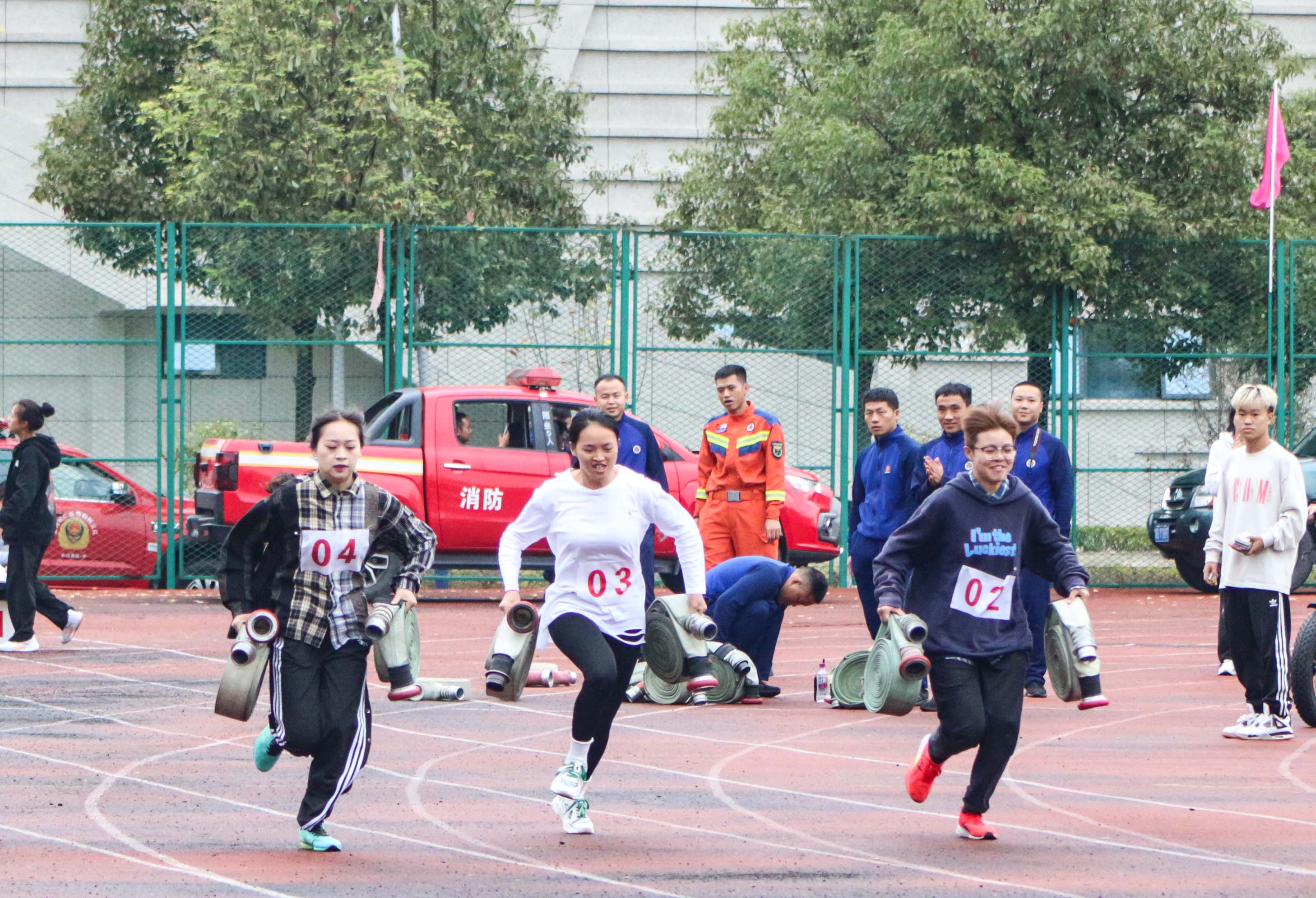 2023年德江县消防宣传月活动启动仪式暨第二届大学生消防技能运动会在beat365英国官方网站举行(图14)