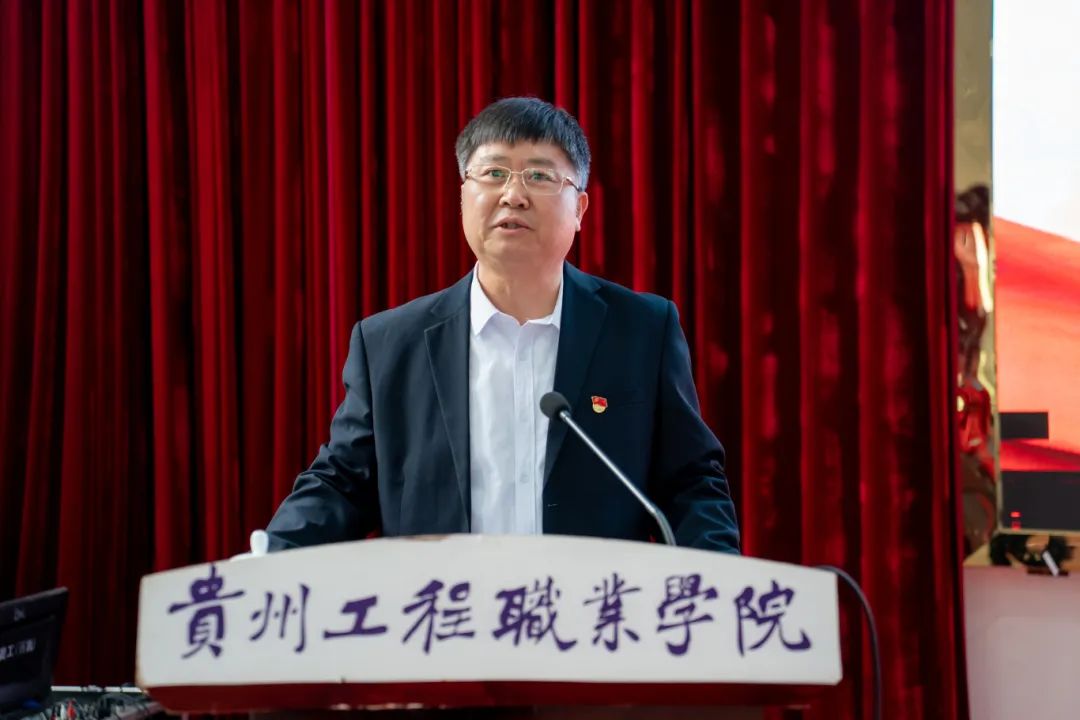 中共beat365英国官方网站委员会党校第六期入党积极分子和发展对象集中培训开班仪式(图4)