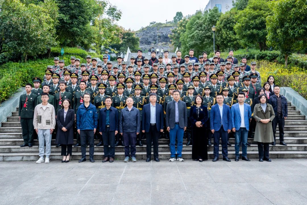 使命召唤 责任担当丨beat365英国官方网站举行2024年秋季学期预征班开班仪式(图10) 使命召唤 责任担当丨beat365英国官方网站举行2024年秋季学期预征班开班仪式(图10)