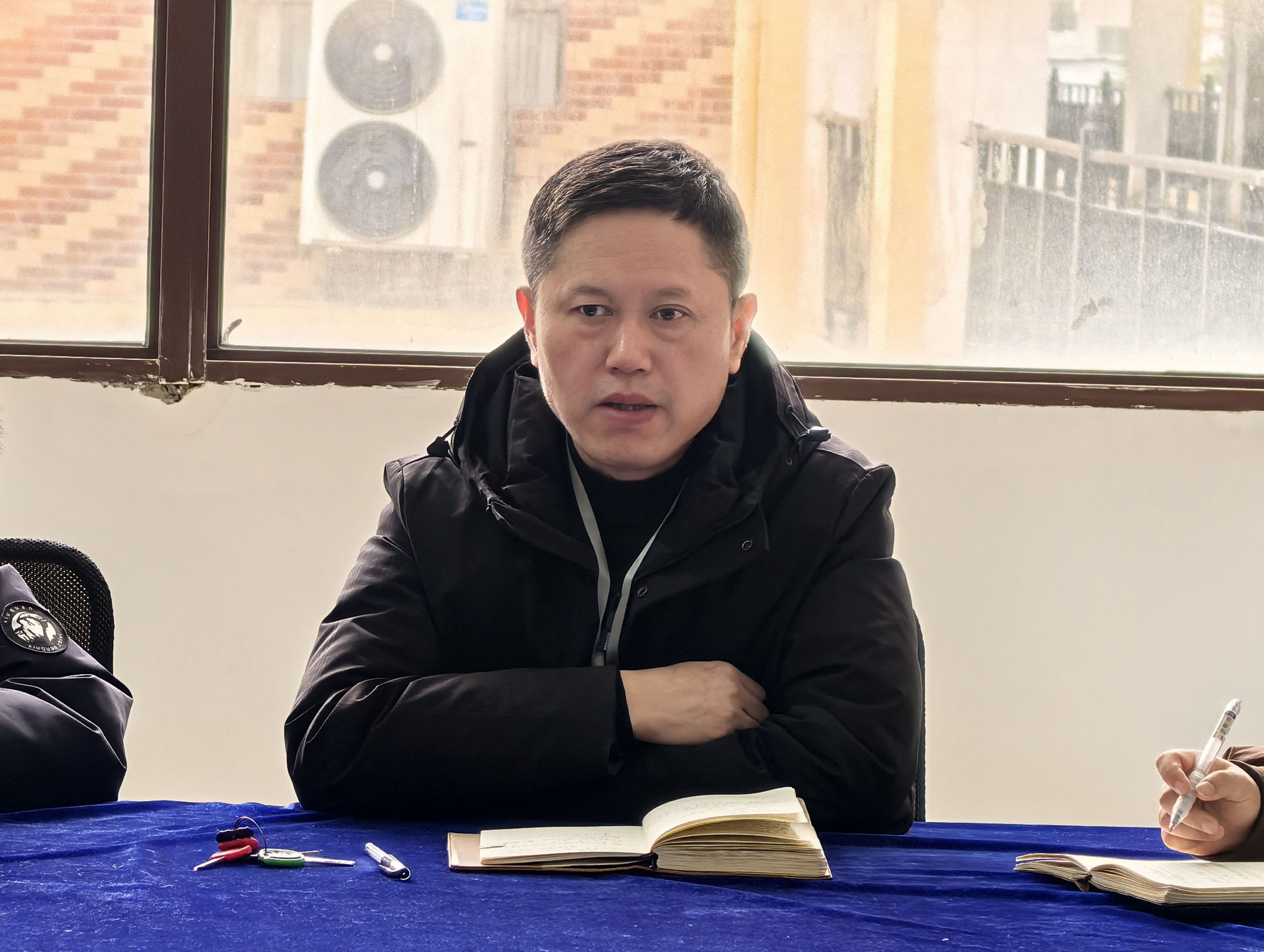 中共beat365英国官方网站装备制造与信息技术学院总支部委员会召开党总支部大会(图2)