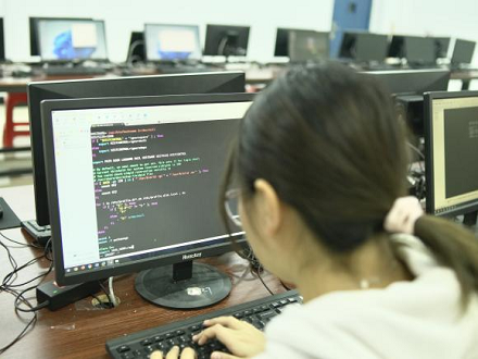 人工智能与信息工程学院2025年度技能活动月简报(图8)