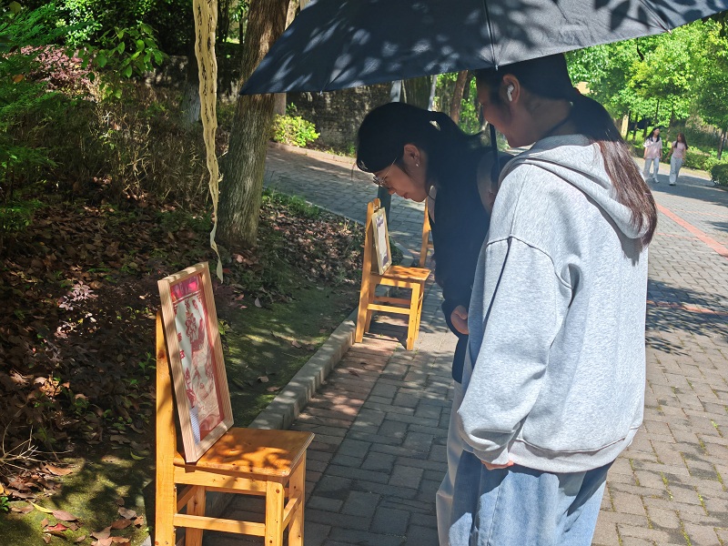 清风气正，笔墨传廉——护理学院党建引领团建廉洁书画作品展活动圆满举行(图4)