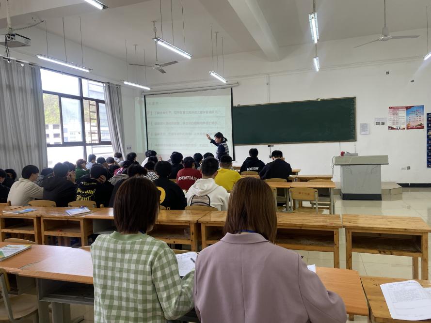 品《声声慢》古韵,探诗词之美 ——基础教学部语文公开课(图1) 品《声声慢》古韵,探诗词之美 ——基础教学部语文公开课(图1)