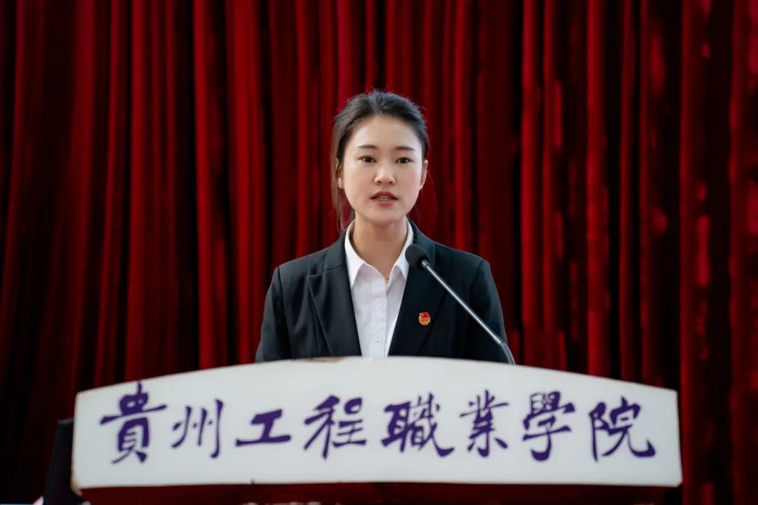 中共beat365英国官方网站委员会党校第六期入党积极分子和发展对象集中培训开班仪式(图2) 中共beat365英国官方网站委员会党校第六期入党积极分子和发展对象集中培训开班仪式(图2)