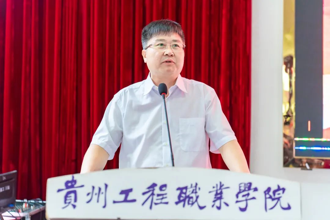 匠心筑梦 启航未来丨beat365举行2025届毕业典礼(图2) 匠心筑梦 启航未来丨beat365举行2025届毕业典礼(图2)