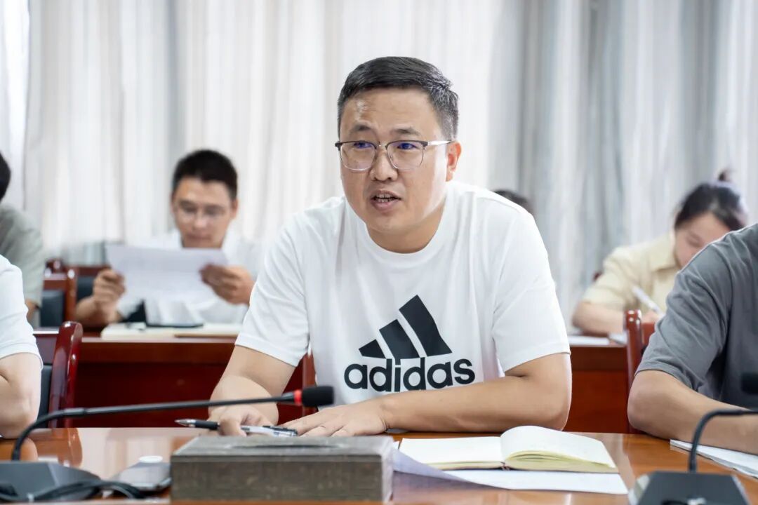 beat365召开2025-2026学年第一学期第1次教学工作例会(图2)