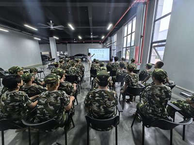 智能制造与汽车工程学院成功举行2025级高职新生专业介绍活动(图7)