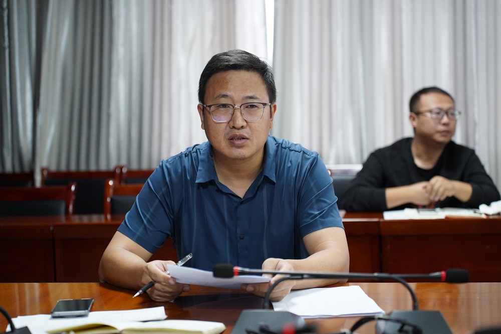 beat365召开2025年秋季学期第二次教学工作例会(图2)