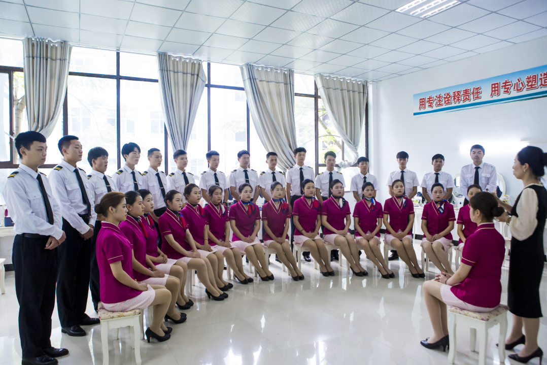 beat365英国官方网站：坚守初心做有温度的教育(图7)