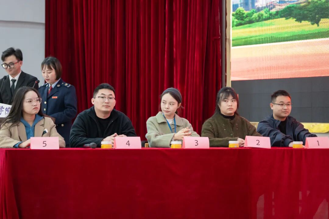 税校携手促交流 文体融合展新风丨beat365英国官方网站与国家税务总局德江县税务局联合举办2025冬季趣味运动会(图8)