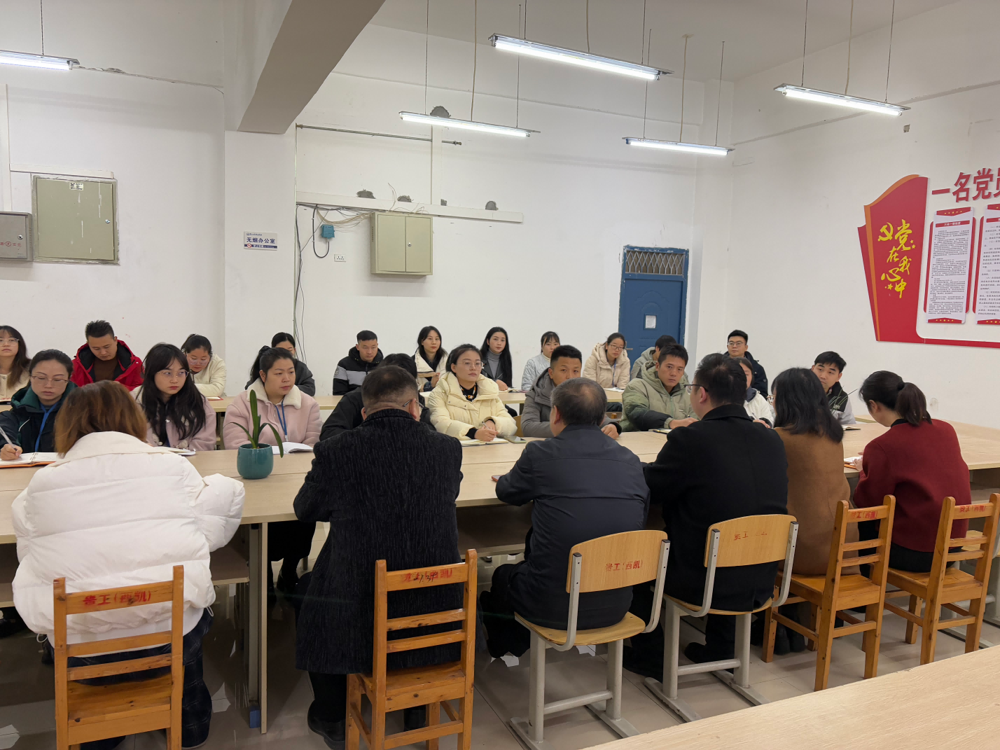 深入一线解难题，精准指导促发展(图2)