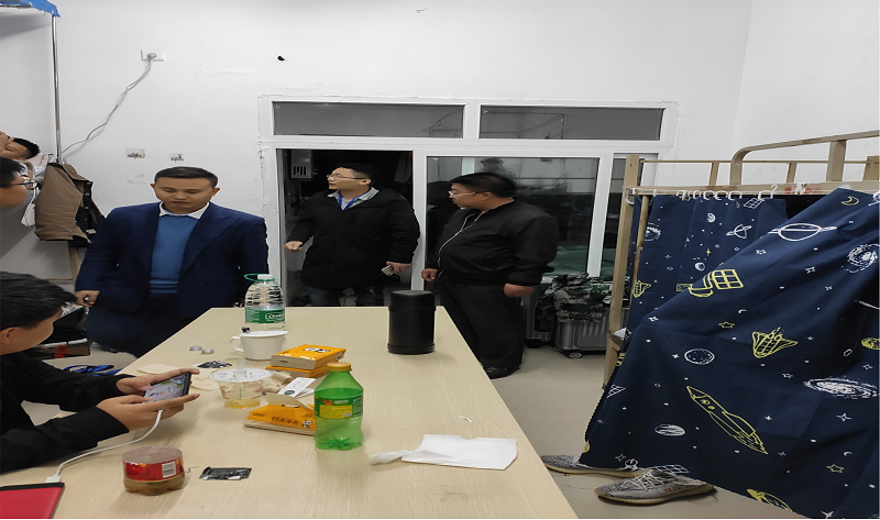 护理学院、药学院——学生科开展宿舍安全大检查工作(图1) 护理学院、药学院——学生科开展宿舍安全大检查工作(图1)