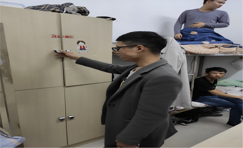 护理学院、药学院——学生科开展宿舍安全大检查工作(图3) 护理学院、药学院——学生科开展宿舍安全大检查工作(图3)