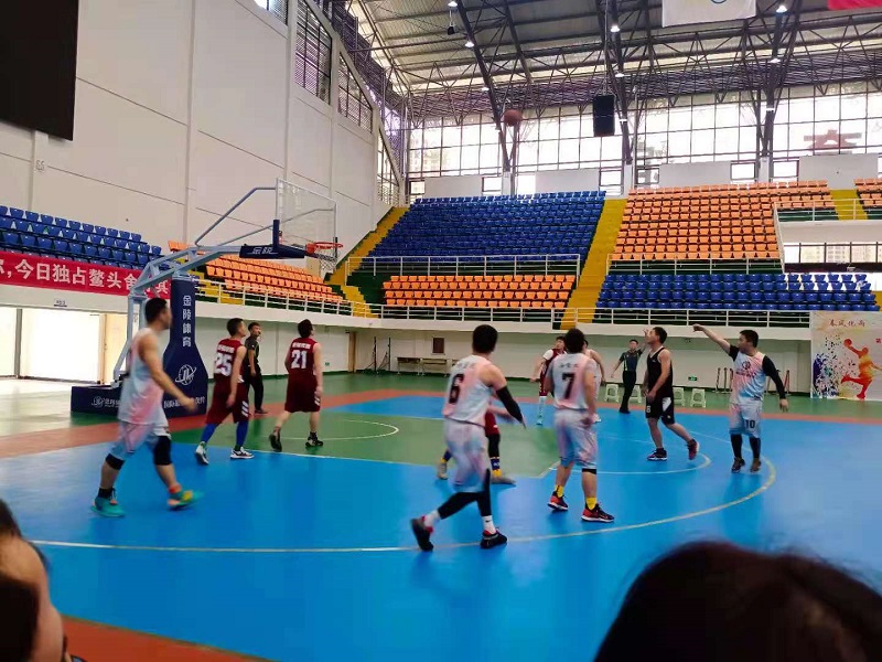 beat365英国官方网站第二届“工会杯”教职工篮球赛(图2)