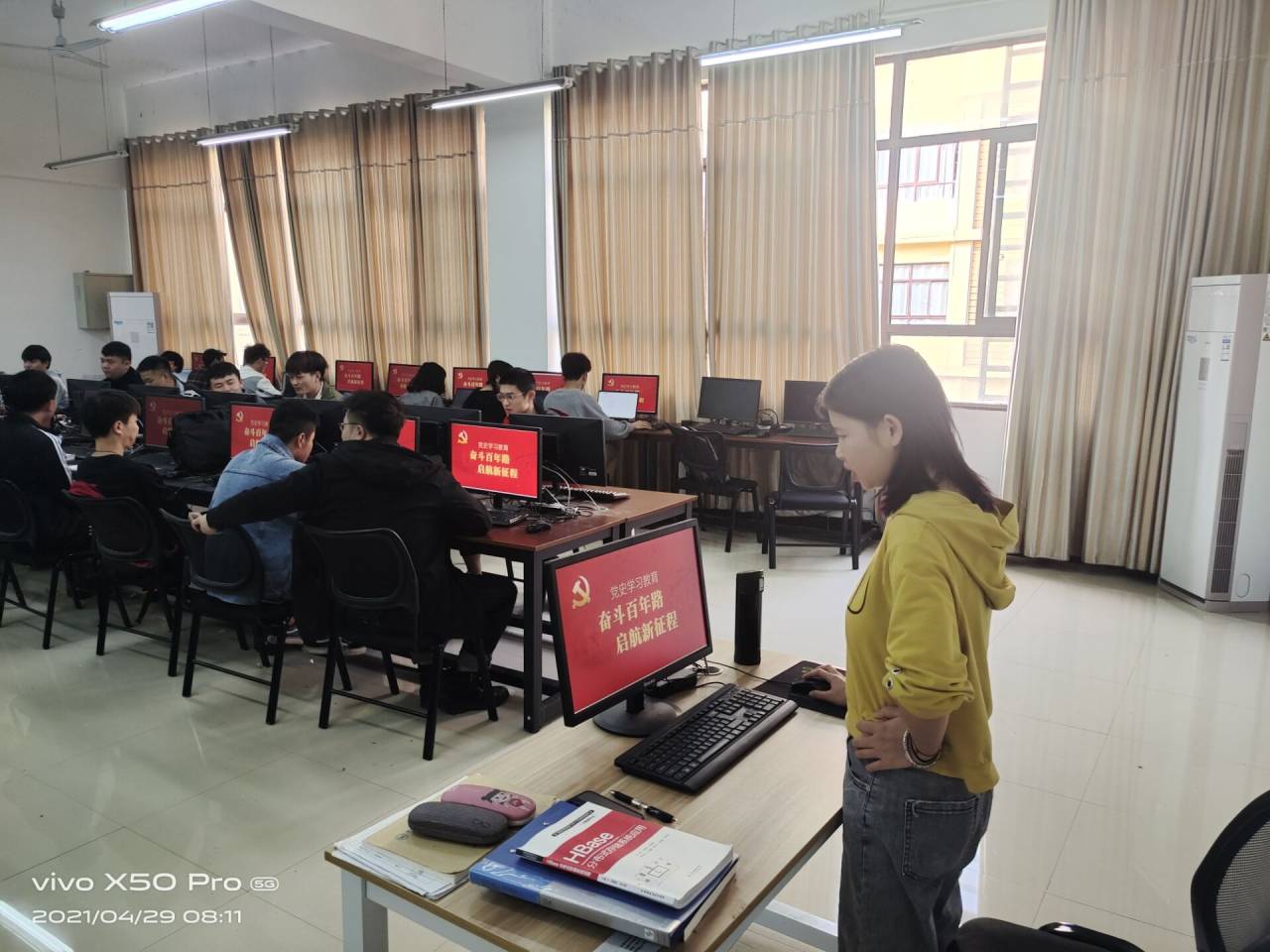 追寻红色足迹,汲取奋进力量(图3) 追寻红色足迹,汲取奋进力量(图3)