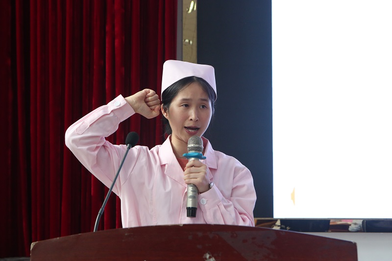 beat365英国官方网站护理学院举办第四届护理技能大赛(图5) beat365英国官方网站护理学院举办第四届护理技能大赛(图5)