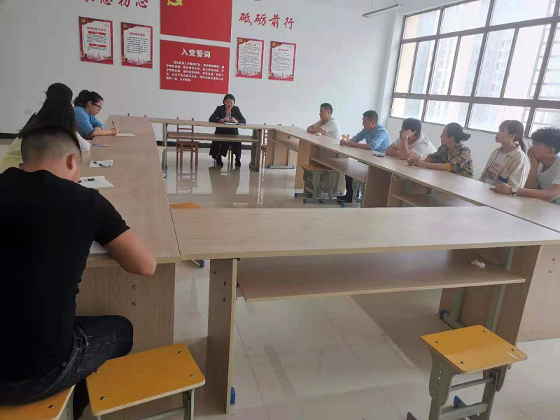 药学院召开2020-2021学年春季学期第二次教学工作例会(图1) 药学院召开2020-2021学年春季学期第二次教学工作例会(图1)