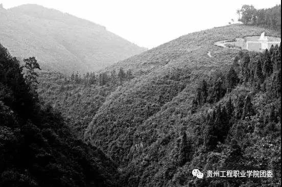 建筑工程学院团总支党史故事 (图3) 建筑工程学院团总支党史故事 (图3)