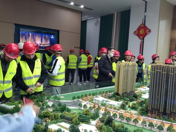 我院建筑室内设计专业开展 新生专业认识实习活动(图3) 我院建筑室内设计专业开展 新生专业认识实习活动(图3)